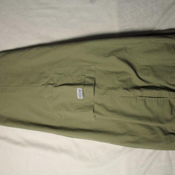 green scrubs pants - Picture 7 of 7